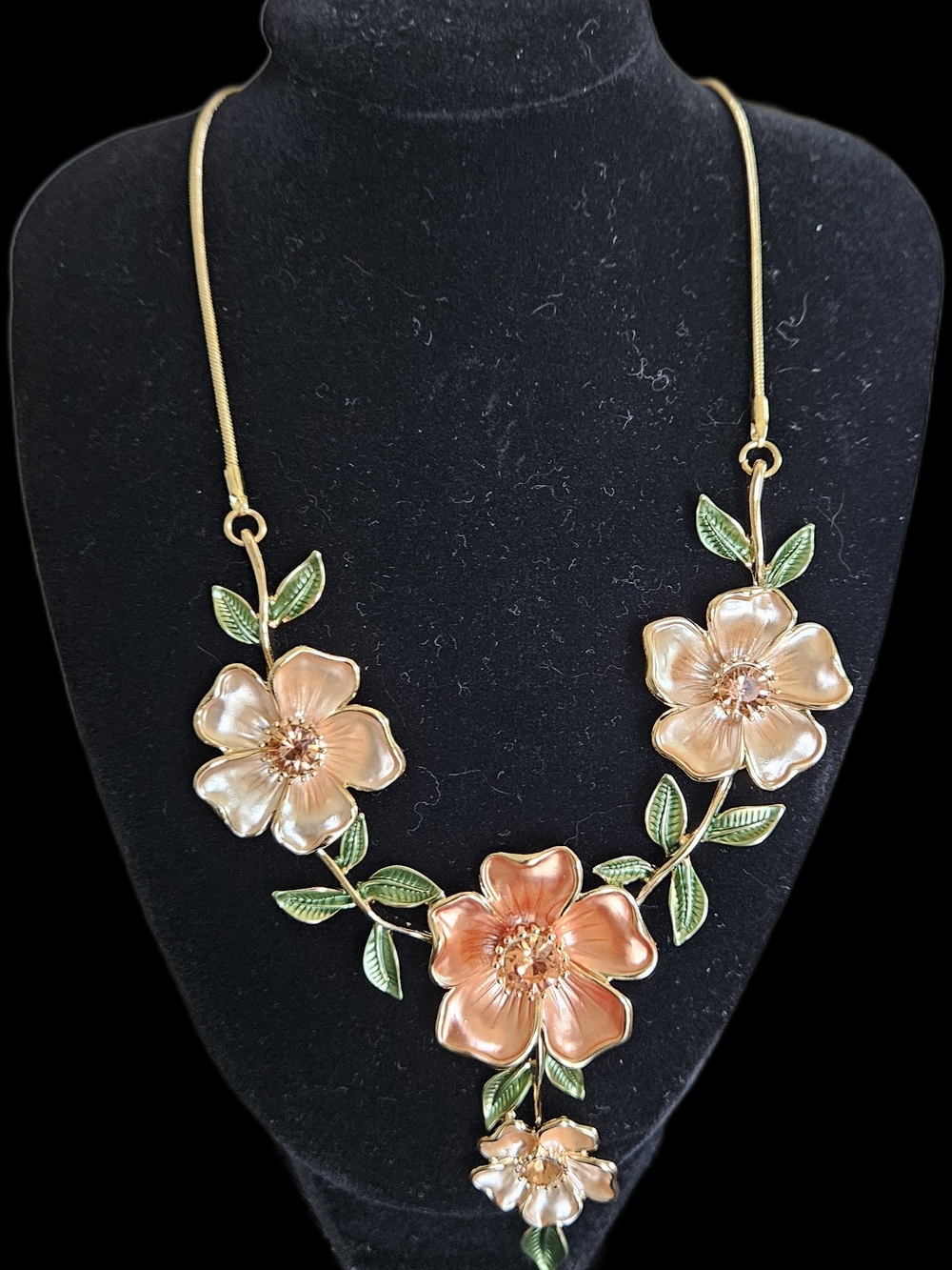 Source Unknown Gold Floral Necklace with Peach and Cream Enamel